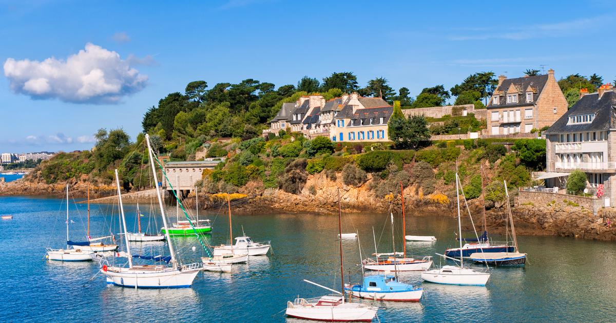 Location Voiture Guingamp Louez Une Voiture Pas Chere Momondo