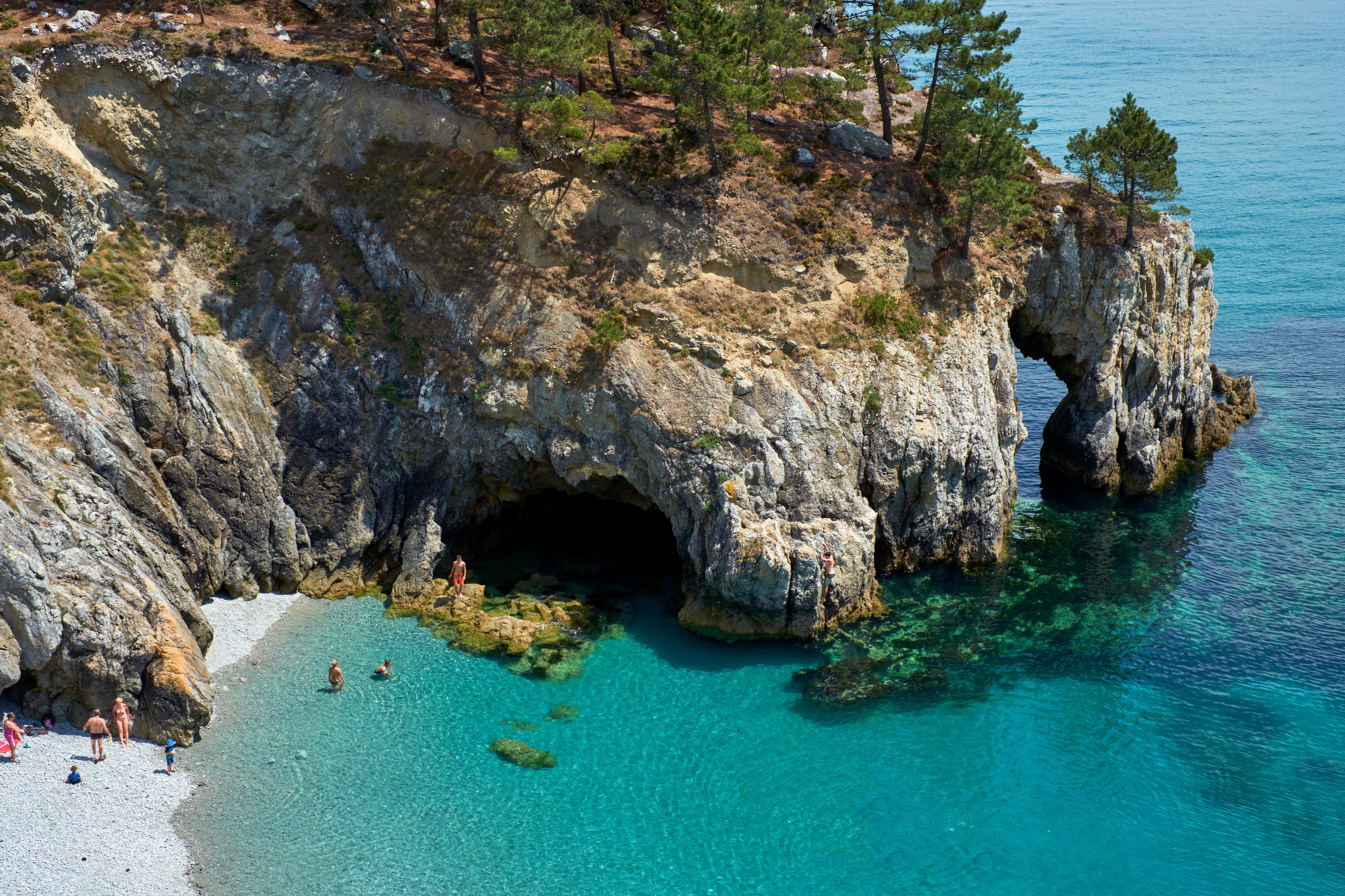 Hotels In Crozon From C 40 Find Cheap Crozon Hotels With