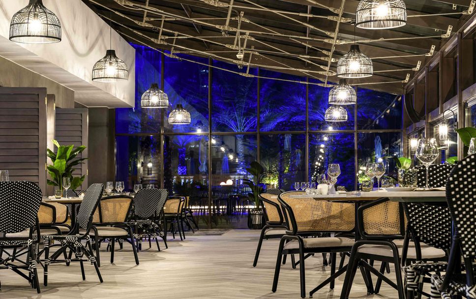 Restaurant Photo