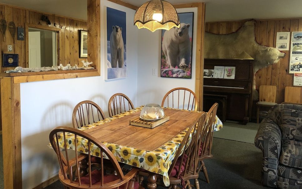 Dining room Photo