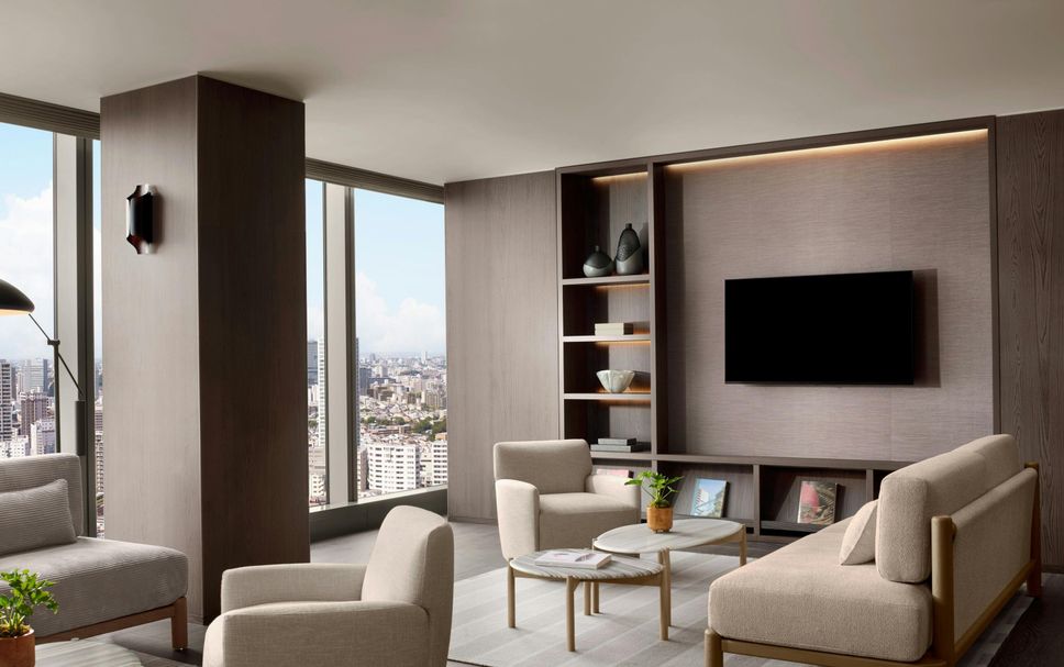 Lounge Photo