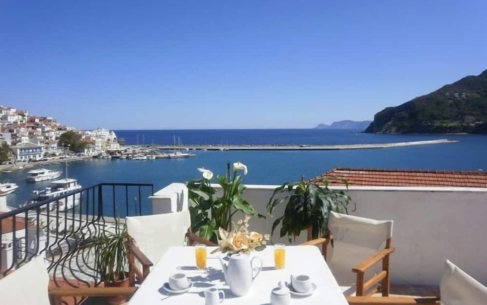 Balcony Photo