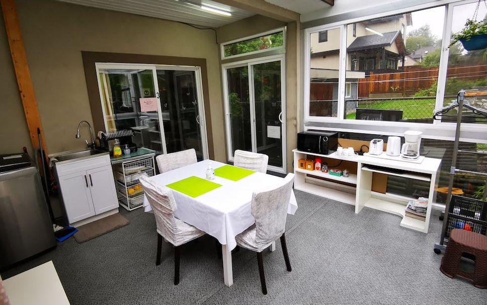 Dining room Photo