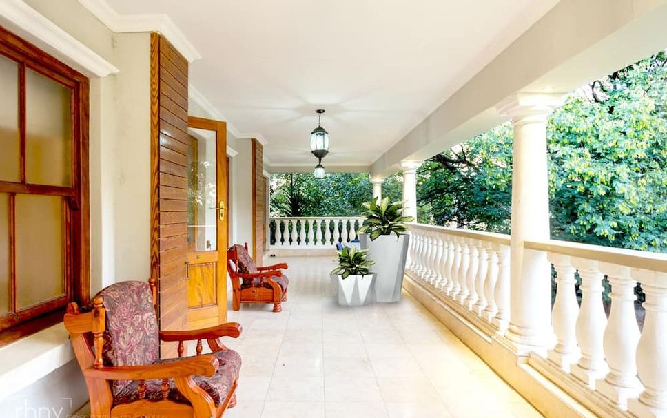 Balcony Photo