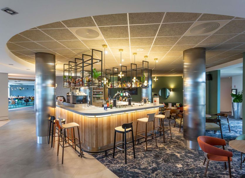 Bar Photo