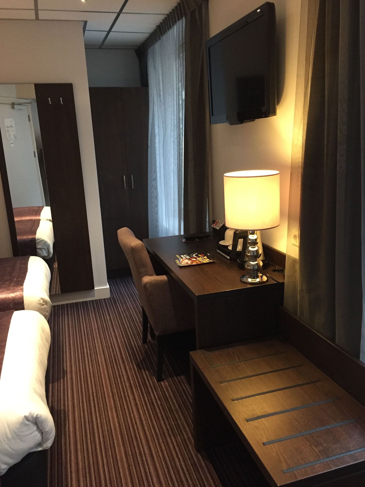 Room amenity
